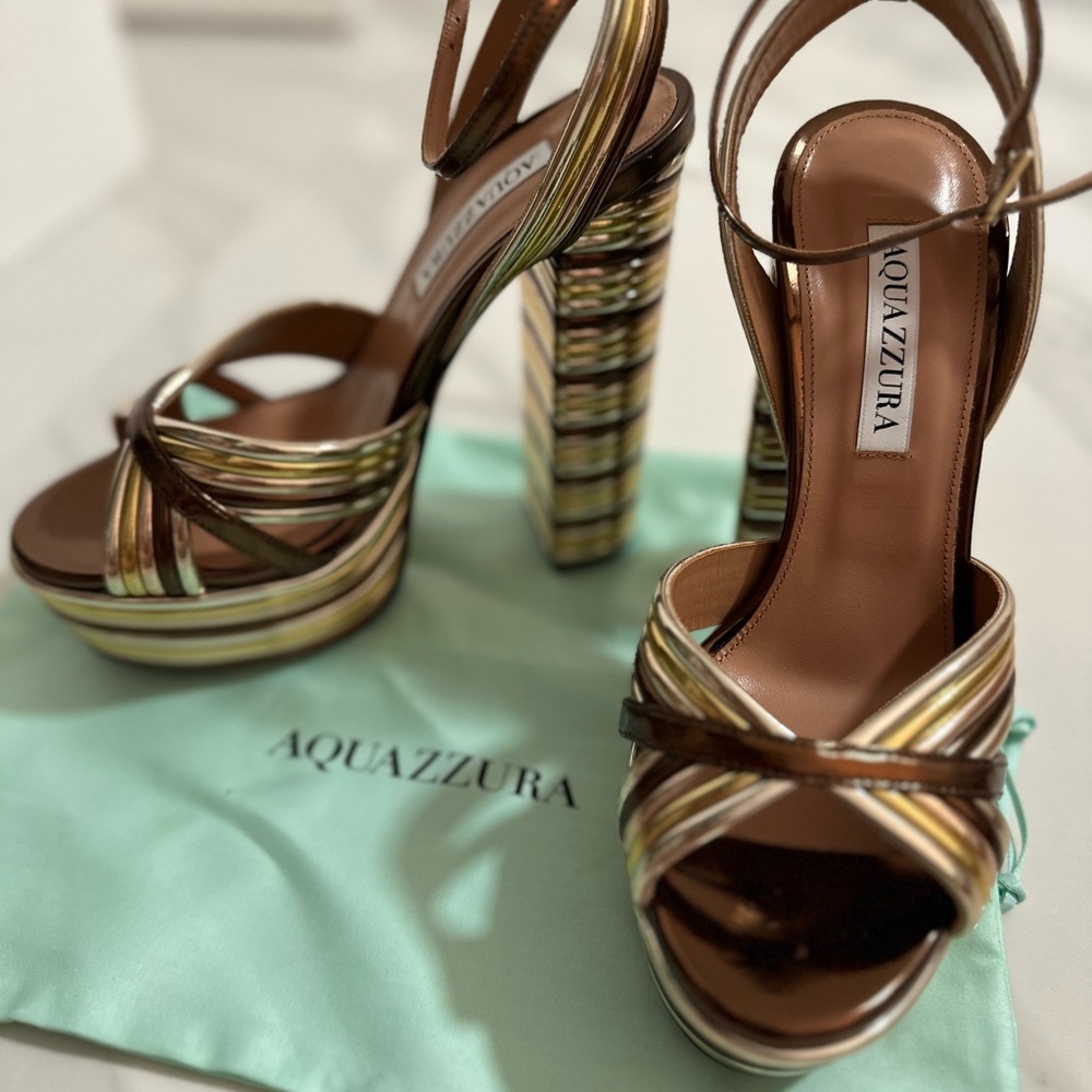 Aquazzura Gold and Brown Platform Sandals with Strappy Design - Picture 3 of 5